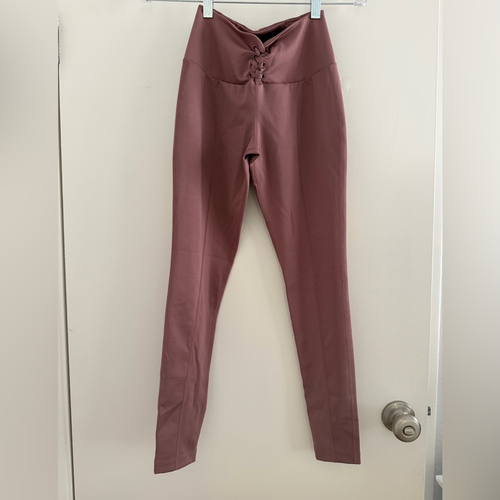 Guess Dusty Rose High-Waist Lace-Up Leggings